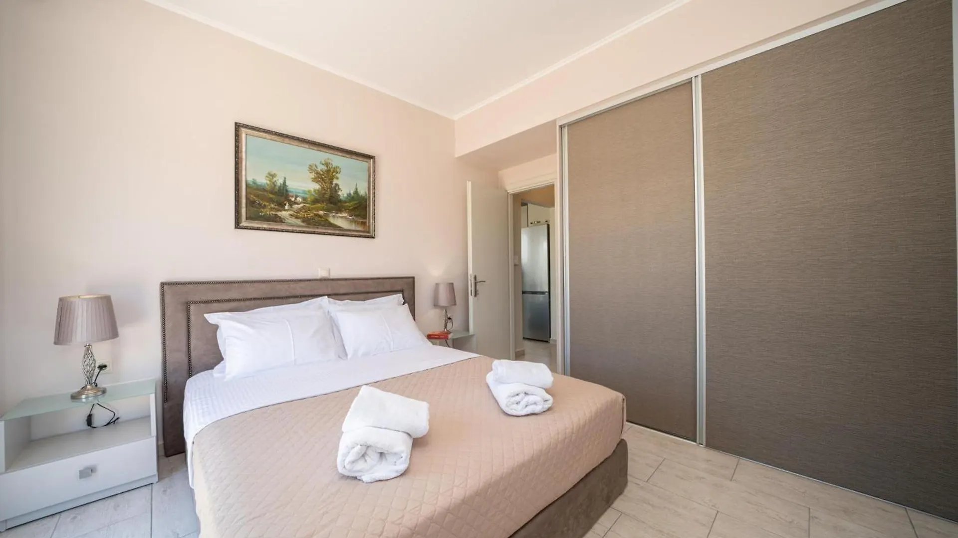 Dendra Apartments At Skala Poros   Poros (Kefalonia)