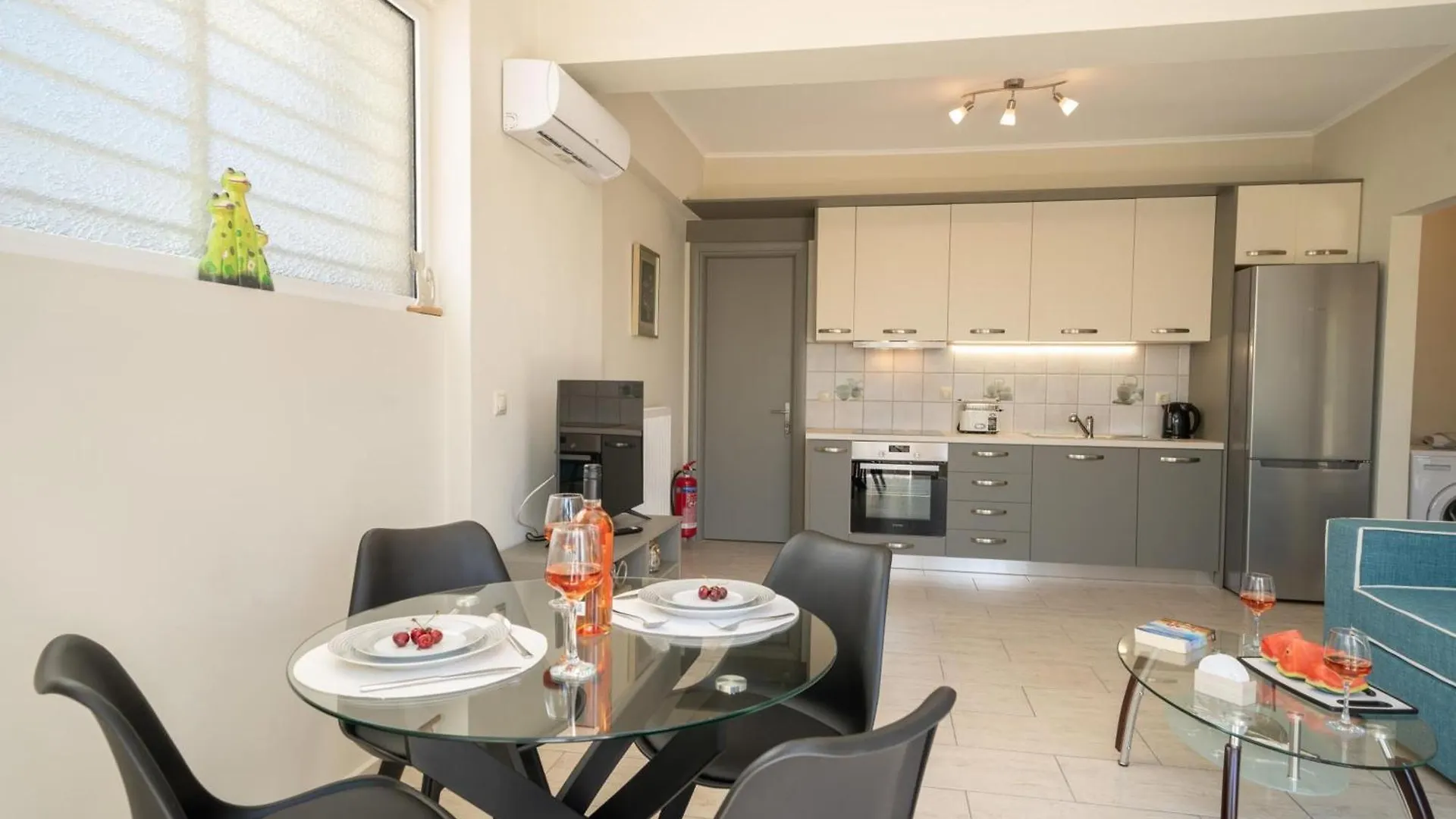 Dendra Apartments At Skala Poros  Greece