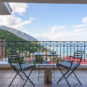 Apartment Giannatos' Studios, Poros (Kefalonia)