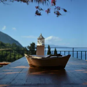 Apartment Giannatos Studios- Isabella, Poros (Kefalonia)
